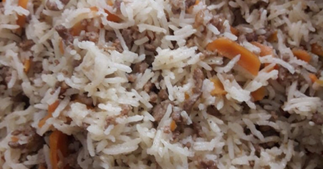 אורז עם בשר טחון